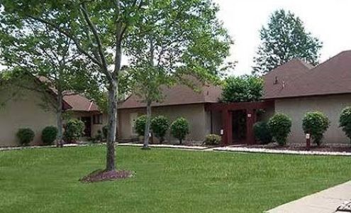 Inn of the Dove at Bensalem-Jacuzzi & Fireplace Suites