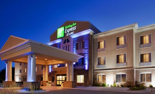 Holiday Inn Express & Suites Cherry Hills by IHG