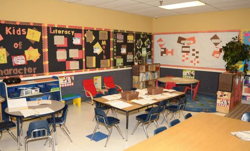 La Petite Academy on Simmons St