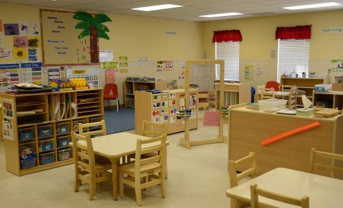 La Petite Academy on Barbara Loop