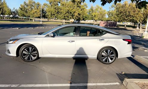 John L. Sullivan Chrysler Dodge Jeep RAM Parts Center