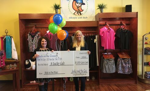 Gals On and Off the Green