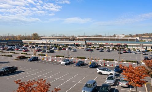 Tilghman Square Shopping Center