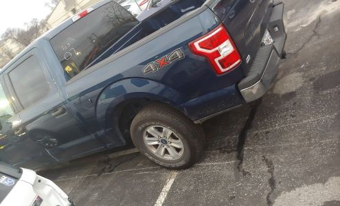 Blue Springs Ford Collision Center