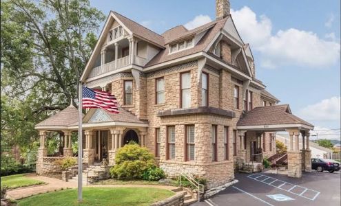 Mayor's Mansion Inn Bed and Breakfast