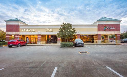 Riverstone Shopping Center