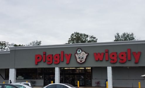 Meat City Supermarket (formerly Piggly Wiggly)