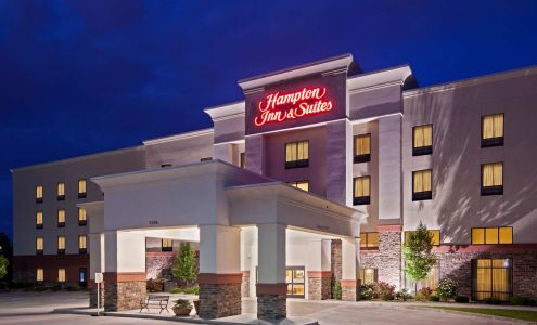 Hampton Inn & Suites Canton