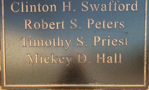 Swafford Peters Priest & Hall: Peters Robert S 120 N Jefferson St, Winchester Tennessee 37398