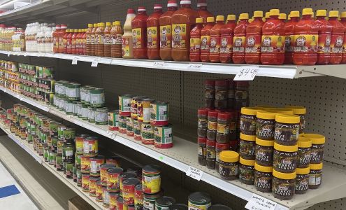 Lovely QUEEN African Market