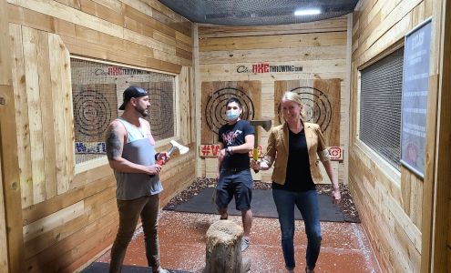 Class Axe Throwing