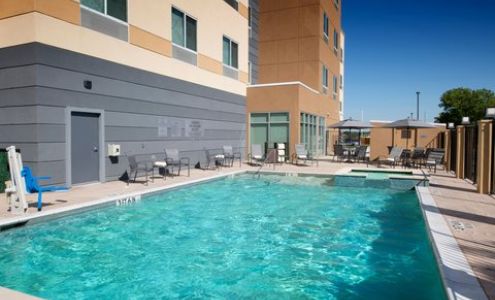 Fairfield Inn & Suites Dallas East