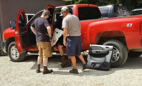 Side Street Diesel Potosi