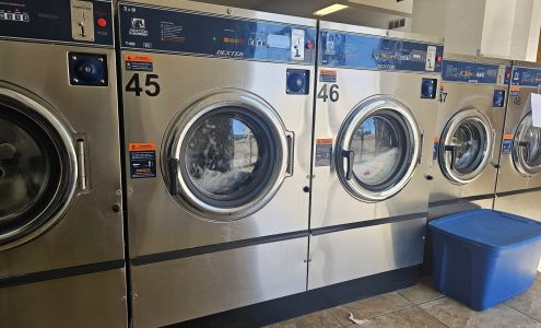 San Vicente Laundromat