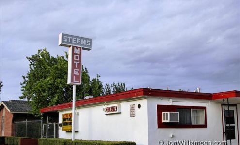Steens Motel