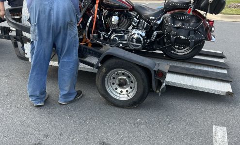 Russell's Repair & Wrecker