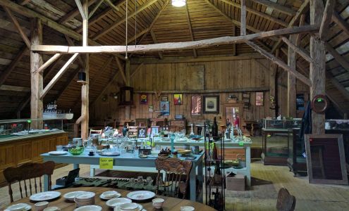 Marche Aux Puces Cacouna Enr Cacouna