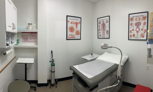 Clínica Latina Familiar 3 LLC