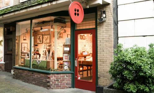 Button & Needlework Boutique