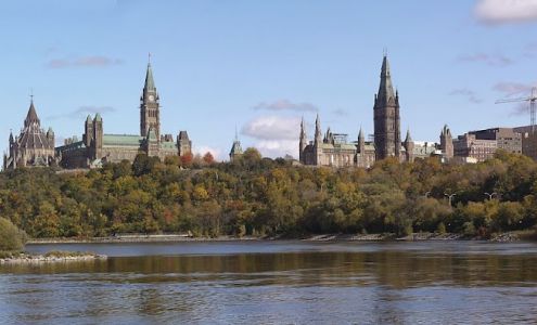 Bloomex Ottawa Flowers & Gift Baskets