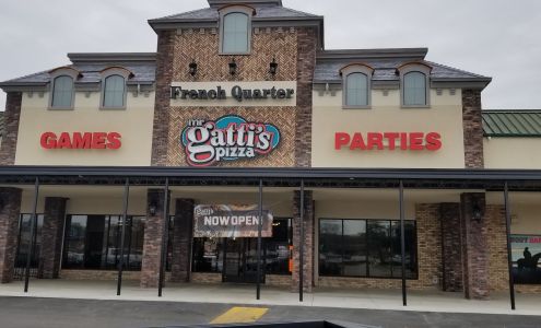 French Quarter Shopping Center