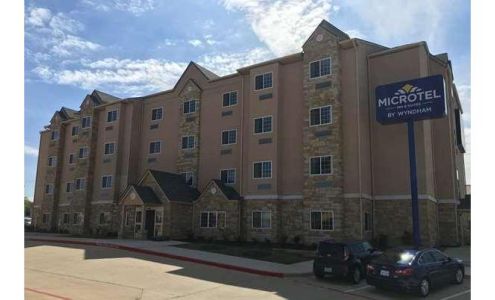 Microtel Inn & Suites by Wyndham College Station