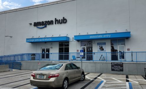 Amazon Locker+ (Seaboard Industrial)