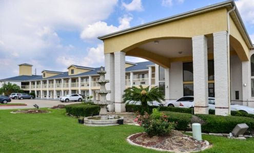 OYO Hotel Stafford TX I-69 North