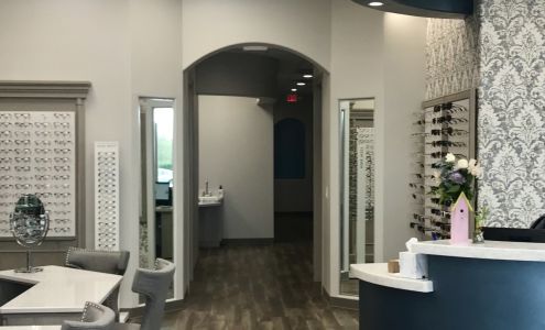 Beyond 20/20 Eyecare: Cindy Tu OD