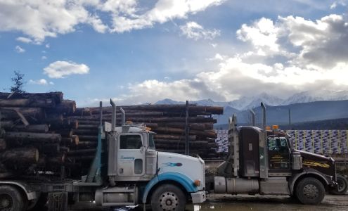 Kootenay Heavy Haul Golden