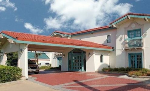 Super 8 by Wyndham Galveston