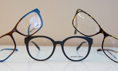 Advanced Vision Care