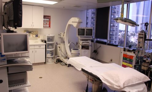 ADVANCED ORTHOPEDIC CENTER : Jonathan Nissanoff, MD