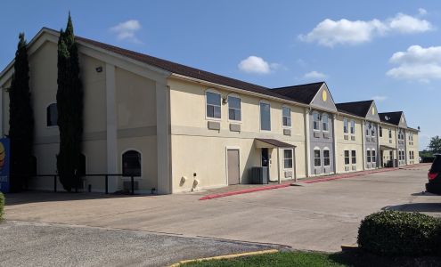 Days Inn by Wyndham Rosenberg