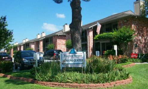 Pineview Terrace Apartments
