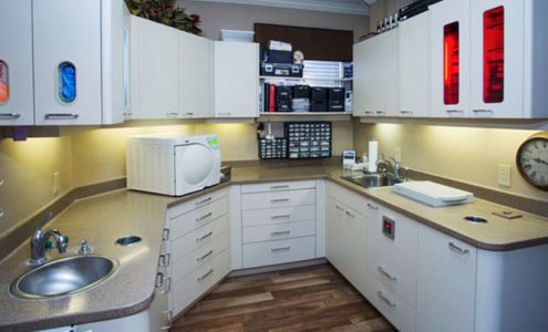 Dr. Dave Dorroh, DDS 505 W Main St, Tomball Texas 77375