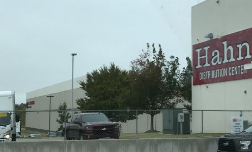 HAHN APPLIANCE CENTER Warehouse