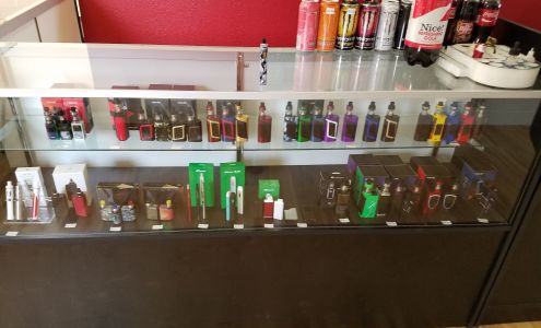 Juicy's Vapor Lounge Enid