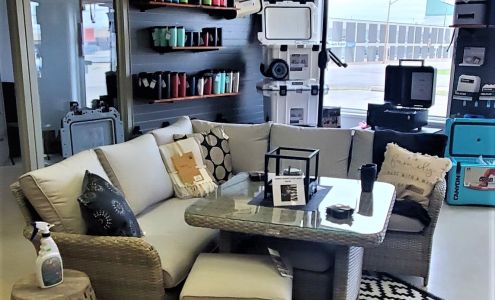 Oak & Iron Outdoor Living