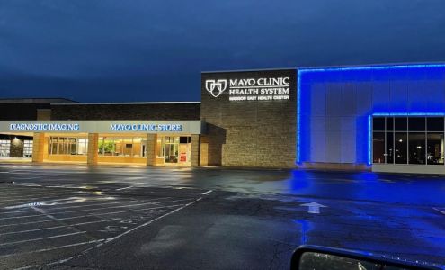 Mayo Clinic Health System - Madison East Health Center