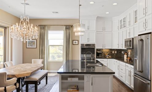 Realtor “Johnny Arizona” Johnny Pryor