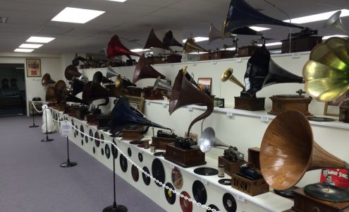 Visitor Information & Pioneer Westlock