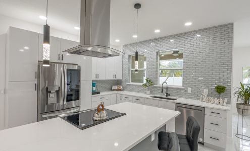 Alexis McKenzie Homes