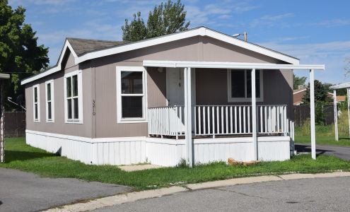 Redwood Village Manufactured Home Community