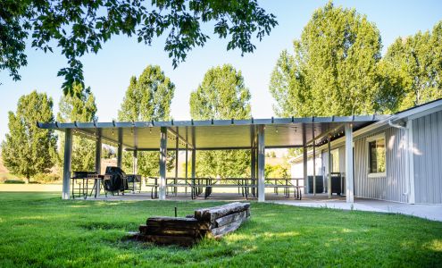 Little Bear River Retreat Paradise