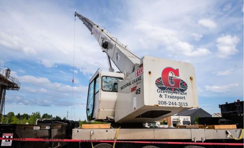 Gravity Crane and Transport