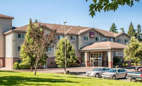 Comfort Suites Clackamas