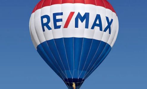 RE/MAX 1st Choice