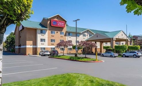 Comfort Suites Portland Airport
