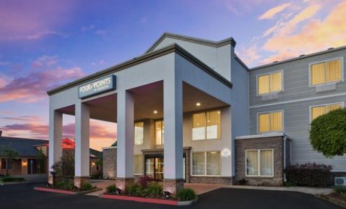 Four Points by Sheraton Portland East